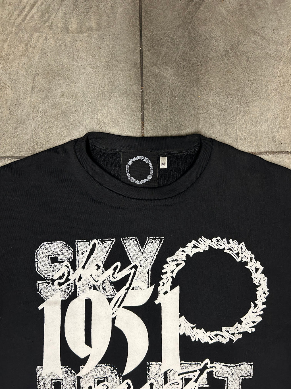 “1951” black tee